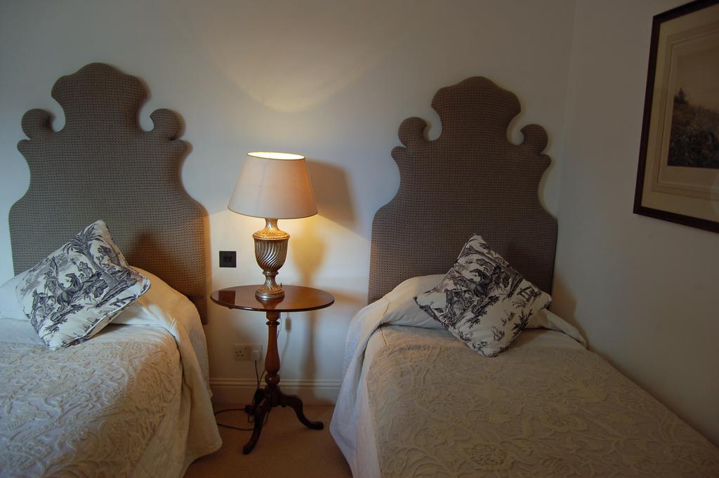 The Royal Hotel Comrie Ruang foto